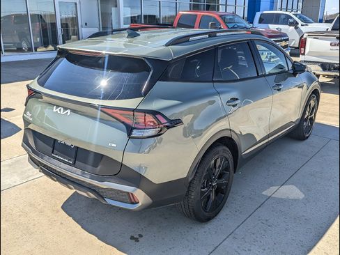 Used 2023 Kia Sportage X-Line AWD/4WD image 7