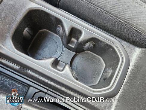 Used 2022 Jeep Wrangler Unlimited Sport image 25