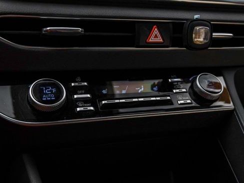 Used 2020 Hyundai Sonata SEL image 18