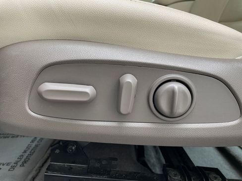 Used 2024 Chevrolet Malibu LT image 23