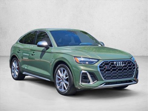 Used 2023 Audi SQ5 Prestige w/ Prestige Package AWD/4WD image 3
