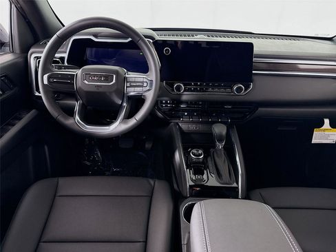 New 2026 GMC Canyon Elevation w/ Convenience Package image 2