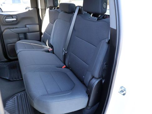 Used 2020 Chevrolet Silverado 1500 Custom w/ Custom Value Package image 22