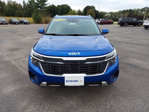Used 2024 Kia Seltos S image 11