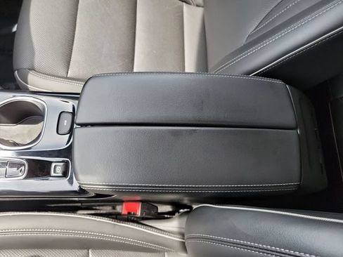 Certified 2023 Buick Envision Essence AWD/4WD image 24