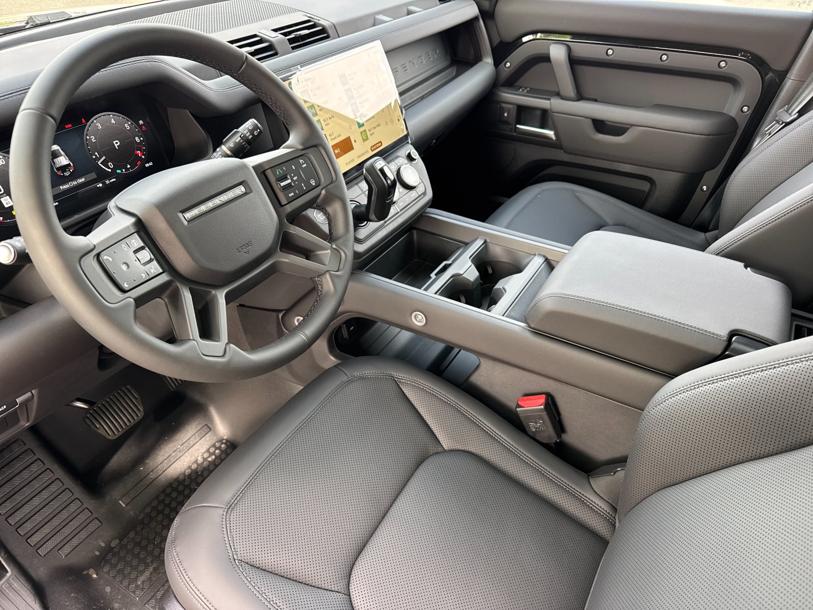 New 2026 Land Rover Defender 110 X-Dynamic SE AWD/4WD image 10
