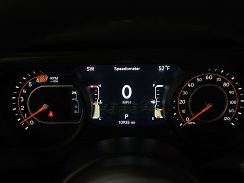Used 2026 Jeep Wrangler Unlimited Rubicon AWD/4WD image 24