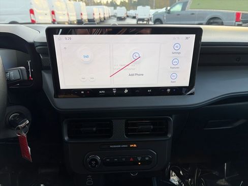 New 2026 Ford Maverick XL image 24