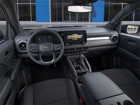 New 2024 Chevrolet Colorado LT w/ LT Convenience Package II image 15