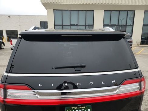 Used 2018 Lincoln Navigator Reserve w/ Technology Package image 4