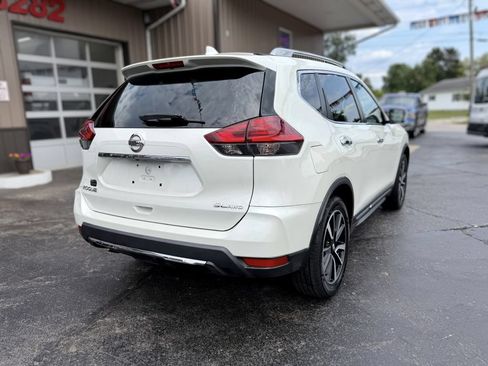 Used 2017 Nissan Rogue SL w/ SL Premium Package AWD/4WD image 8