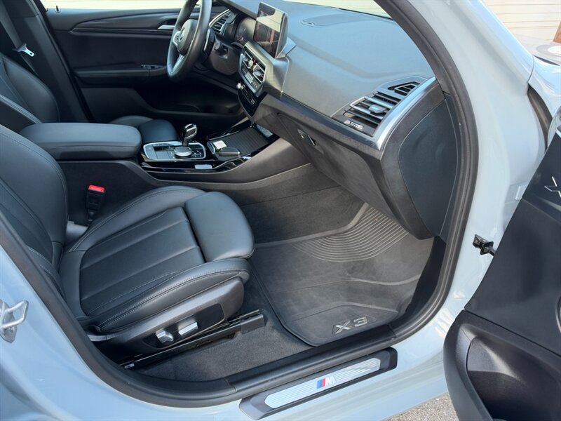 Used 2023 BMW X3 xDrive30i w/ M Sport Package AWD/4WD image 31