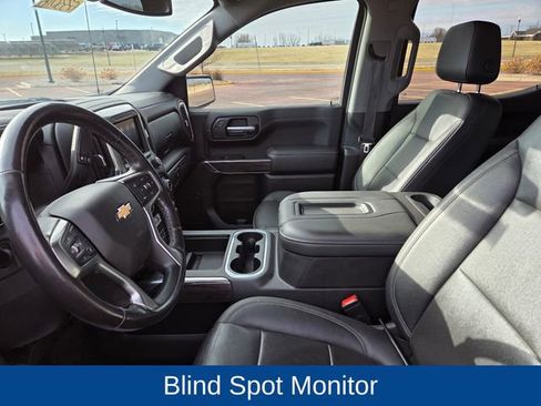 Used 2021 Chevrolet Silverado 1500 LTZ AWD/4WD image 12