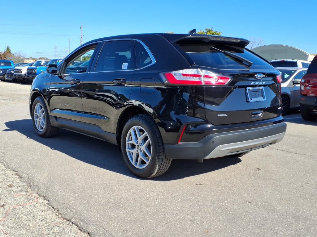 Used 2024 Ford Edge SEL w/ Convenience Package AWD/4WD image 6