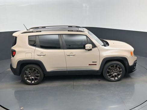 Used 2016 Jeep Renegade 75th Anniversary image 40