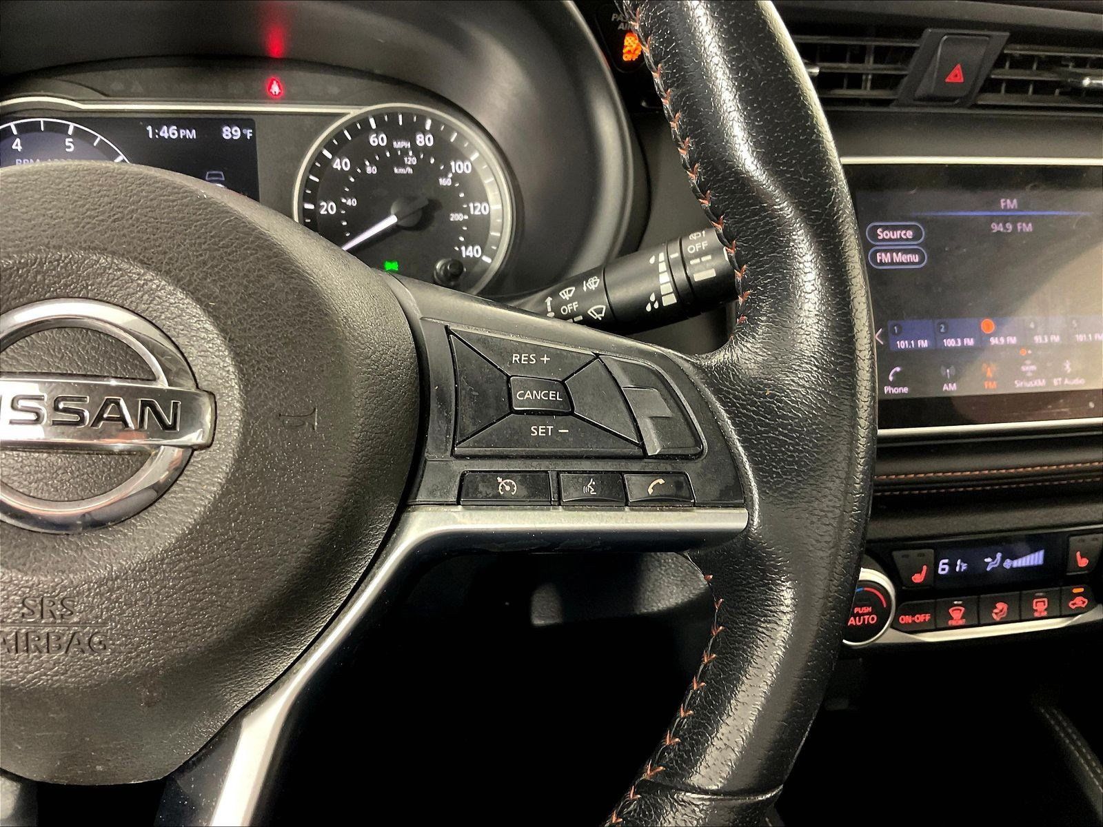 Used 2019 Nissan Kicks SR w/ SR Premium Package FWD image 12