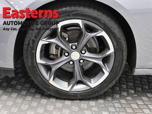 Used 2023 Chevrolet Malibu LT FWD image 32