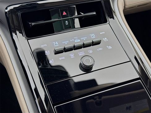 New 2026 Porsche Panamera image 22