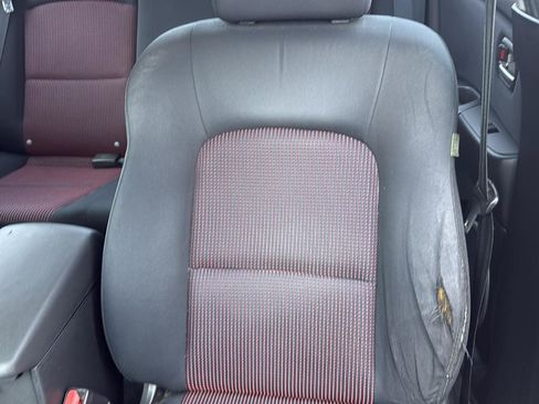 Used 2006 MAZDA MAZDA3 s Touring FWD image 29
