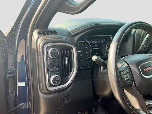 Used 2021 GMC Sierra 3500 AT4 w/ AT4 Premium Plus Package AWD/4WD image 18
