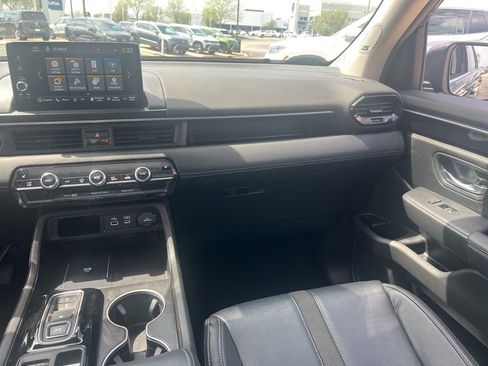Used 2024 Honda Pilot Touring image 27
