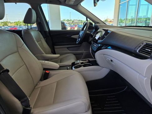 Used 2022 Honda Pilot Elite image 27