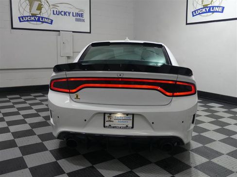 Used 2020 Dodge Charger Scat Pack image 8