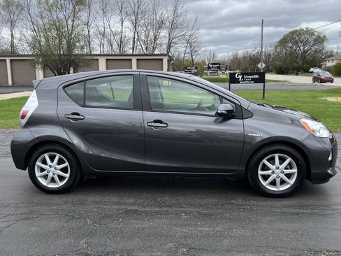 Used 2013 Toyota Prius C Three image 7