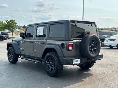 Used 2020 Jeep Wrangler Unlimited Sport AWD/4WD image 5