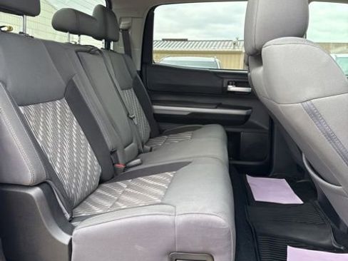Used 2020 Toyota Tundra SR5 w/ SR5 Upgrade Package AWD/4WD image 13
