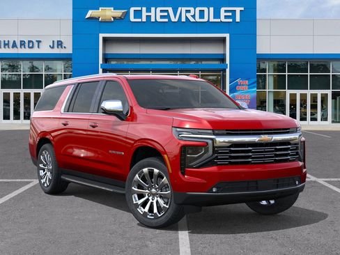 New 2026 Chevrolet Suburban Premier image 9