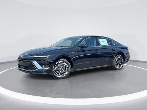 New 2026 Hyundai Sonata SEL FWD image 1