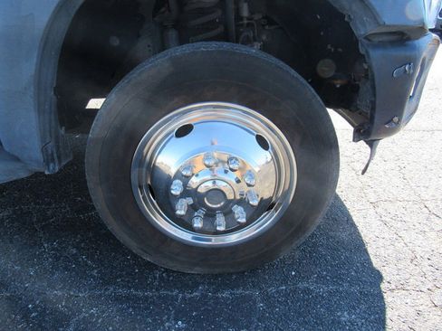 Used 2016 Ford F550 2WD Crew Cab Super Duty image 11