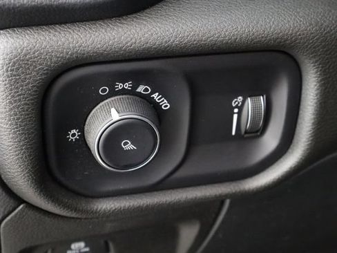 Used 2023 RAM 1500 Lone Star AWD/4WD image 22