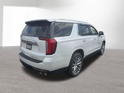 Used 2023 GMC Yukon Denali AWD/4WD image 6
