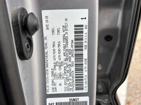Used 2021 Toyota Tacoma SR5 RWD image 26