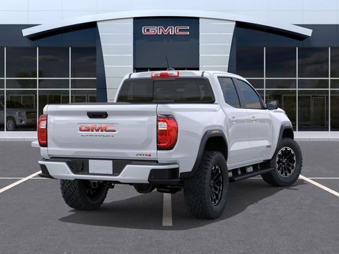 New 2026 GMC Canyon AT4 w/ Off-Road Front Bumper Package AWD/4WD image 4