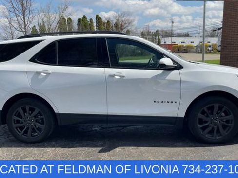 Used 2023 Chevrolet Equinox RS FWD image 9