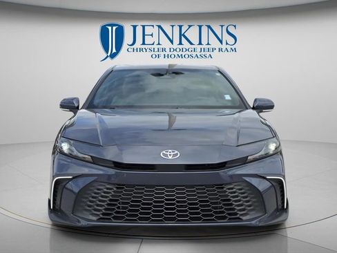 Used 2026 Toyota Camry SE w/ Convenience Package FWD image 11