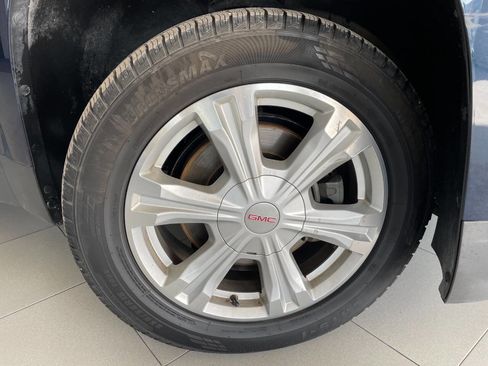 Used 2017 GMC Terrain SLE image 9