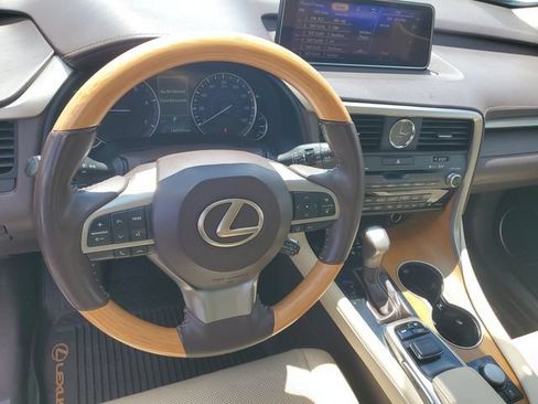Used 2018 Lexus RX 350 AWD w/ Premium Package image 18