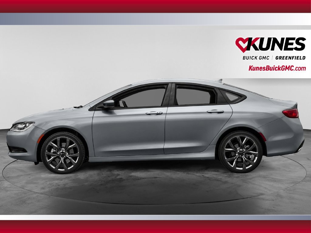 Used 2016 Chrysler 200 LX FWD image 4