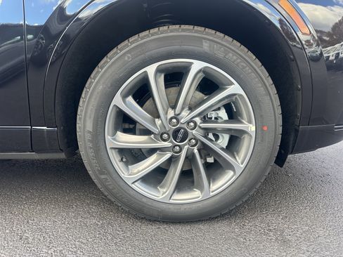 New 2025 Lincoln Corsair Grand Touring w/ Equipment Group 301A image 21