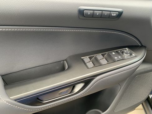 Used 2025 Lexus NX 250 FWD w/ Accessory Package (2T) image 15