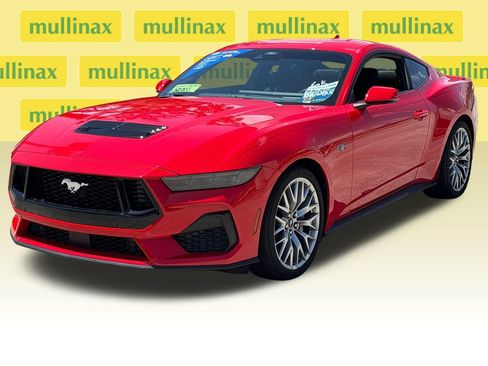 Used 2025 Ford Mustang GT Premium RWD image 25