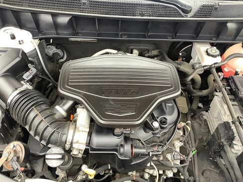 Used 2019 Cadillac XT5 Luxury FWD image 9