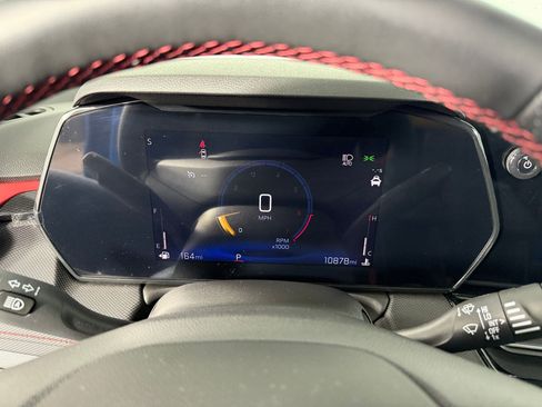 Used 2024 Chevrolet TrailBlazer RS w/ Convenience Package image 19