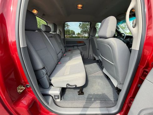Used 2006 Dodge Ram 2500 Truck SLT AWD/4WD image 24