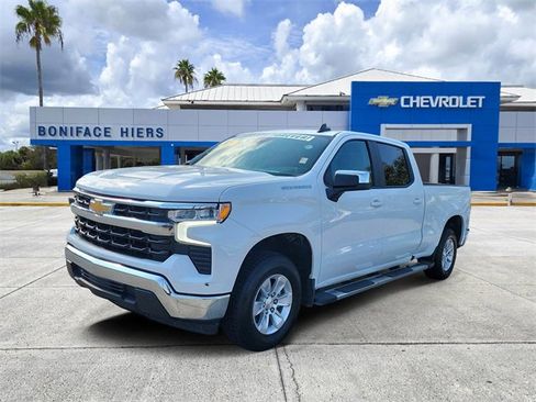 Used 2024 Chevrolet Silverado 1500 LT w/ Protection Package image 3