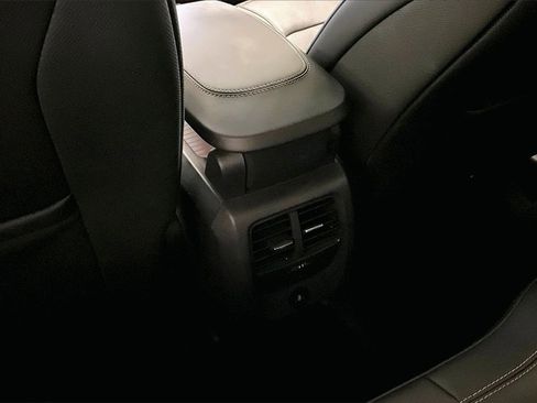 Used 2025 Ford Mustang Mach-E Premium image 23